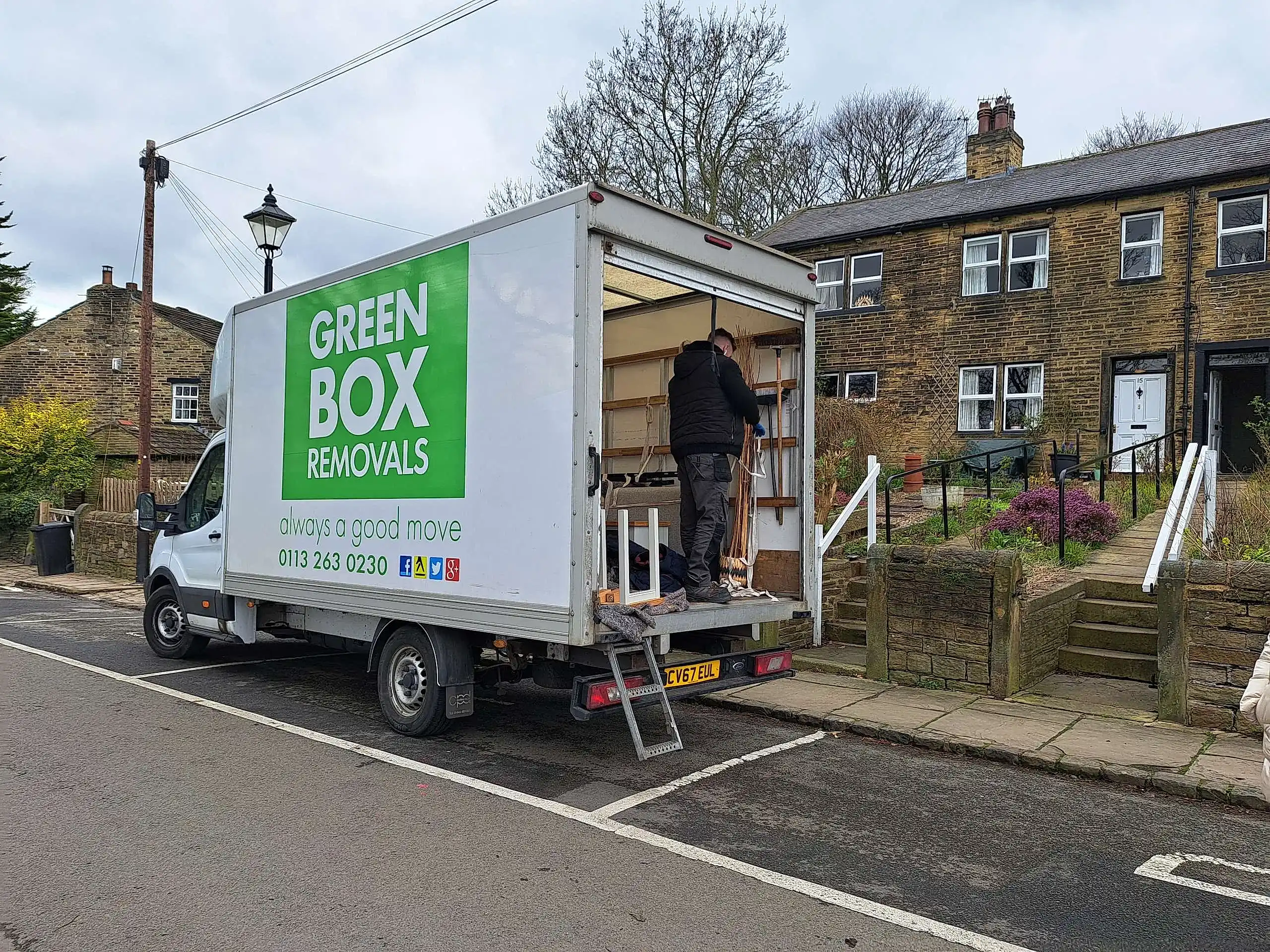 House removals Leeds House removals Leeds